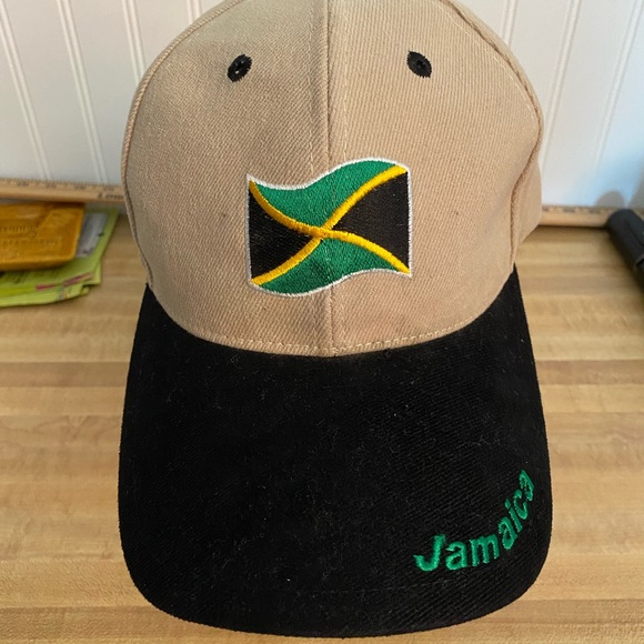 Jamaica Accessories Preowned Mens Jamaica Hatcap Adjustable Poshmark
